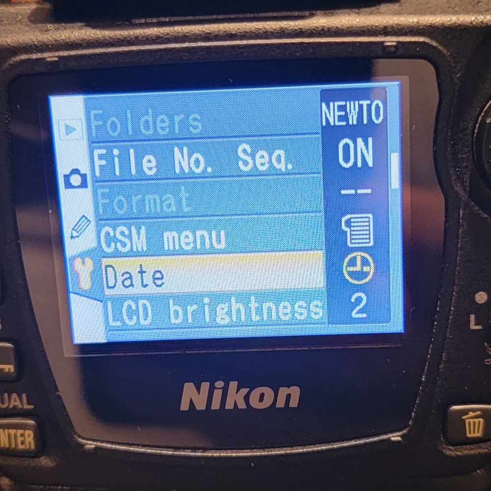 NIKON D70S NIKKOR 15-55mm DSLR Camera